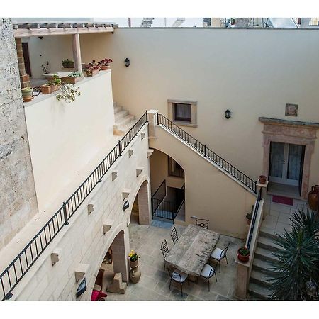 帕拉索美拉瓜酒店 Castiglione d'Otranto 外观 照片