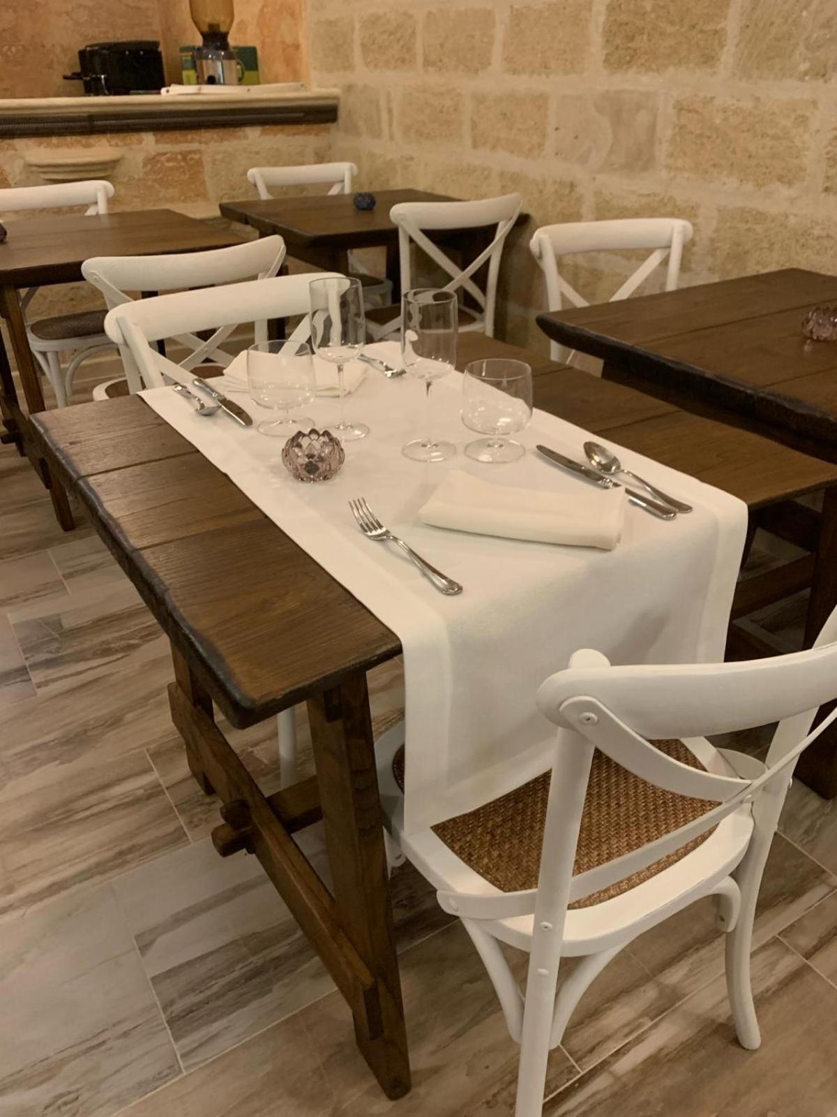 帕拉索美拉瓜酒店 Castiglione d'Otranto 外观 照片