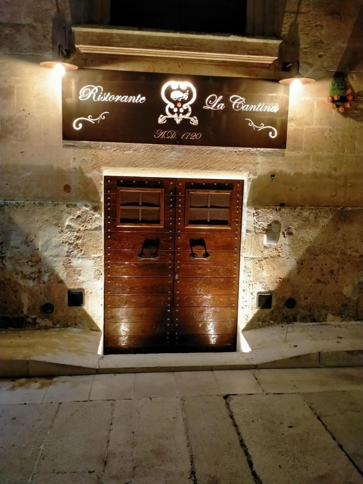 帕拉索美拉瓜酒店 Castiglione d'Otranto 外观 照片