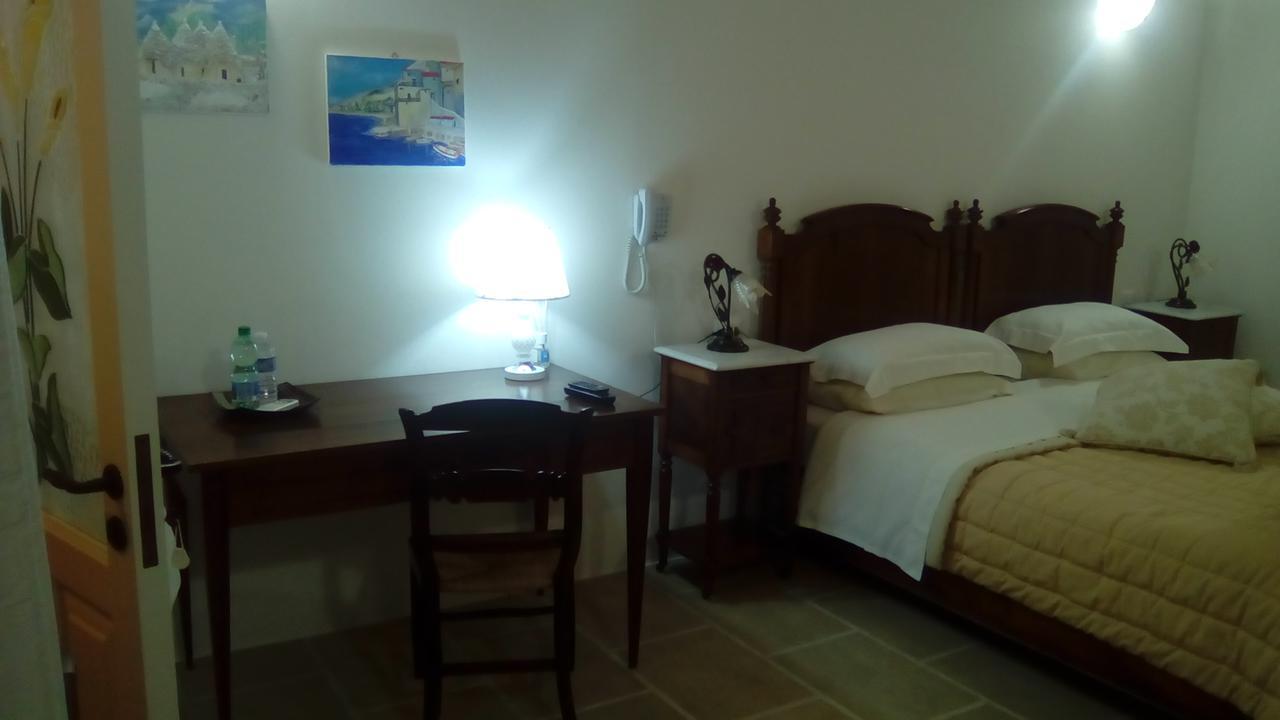 帕拉索美拉瓜酒店 Castiglione d'Otranto 外观 照片