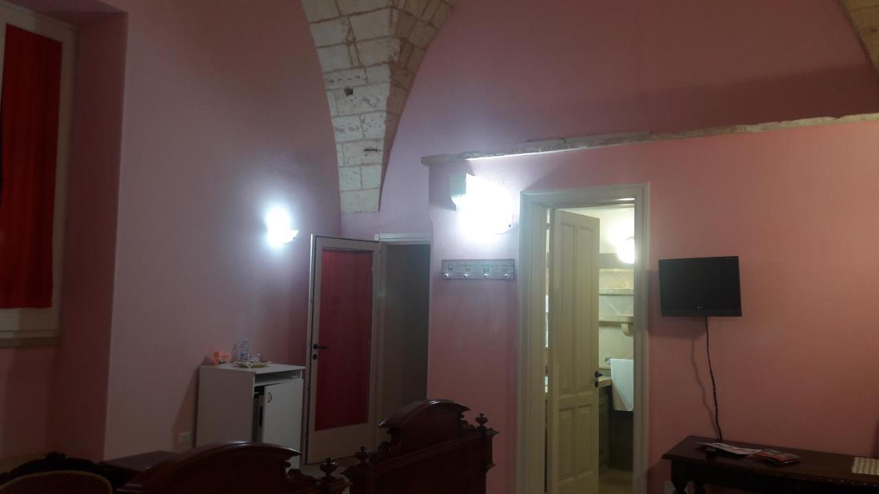 帕拉索美拉瓜酒店 Castiglione d'Otranto 外观 照片